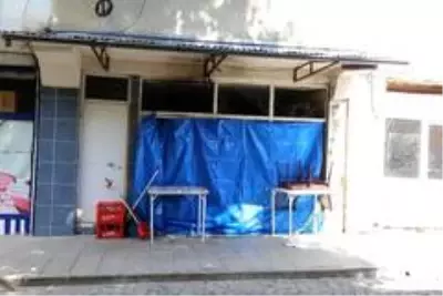 Gaz kaçağından habersiz ocağı yakmaya çalışınca ortalık savaş alanına döndü Gaz kaçağından habersiz ocağı yakmaya çalışınca ortalık savaş alanına döndü