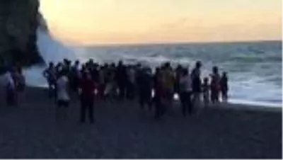 Koyda mahsur kalan 8 kişi için kurtarma çalışması başlatıldı Koyda mahsur kalan 8 kişi için kurtarma çalışması başlatıldı