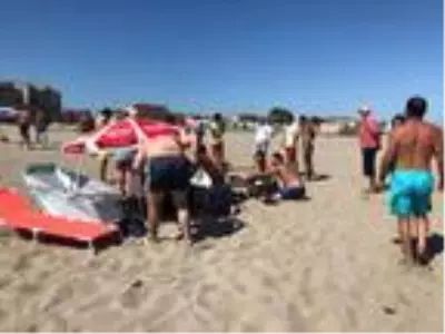 Plajda komşularını bıçakladı Plajda komşularını bıçakladı