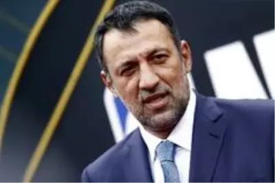 Sacramento Kings'te Vlade Divac istifa etti Sacramento Kings'te Vlade Divac istifa etti