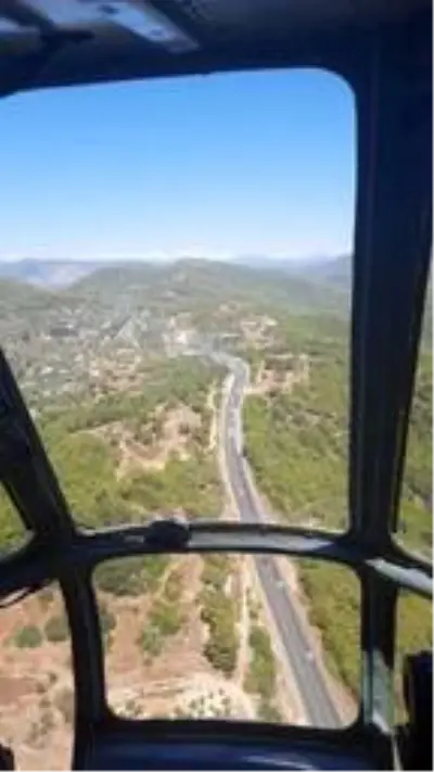 Son dakika... TIR'ın tekerinin kaplaması orman yangınına neden oldu Son dakika... TIR'ın tekerinin kaplaması orman yangınına neden oldu