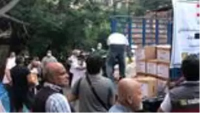 Türkiye STK'larıyla da Lübnan'ın yaralarını sarıyor Türkiye STK'larıyla da Lübnan'ın yaralarını sarıyor