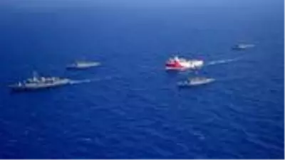 Türkiye yeni Navtex ilan etti! Doğu Akdeniz'de petrol ve doğal gazın izi sürülecek Türkiye yeni Navtex ilan etti! Doğu Akdeniz'de petrol ve doğal gazın izi sürülecek