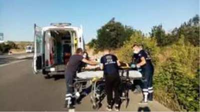 Son dakika haberleri: Yoldan çıkan araç dereye uçtu: 1 ölü, 2 yaralı Son dakika haberleri: Yoldan çıkan araç dereye uçtu: 1 ölü, 2 yaralı