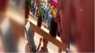 Cumhurbaşkanı Erdoğan, down sendromlu gençle görüntülü sohbet etti Cumhurbaşkanı Erdoğan, down sendromlu gençle görüntülü sohbet etti