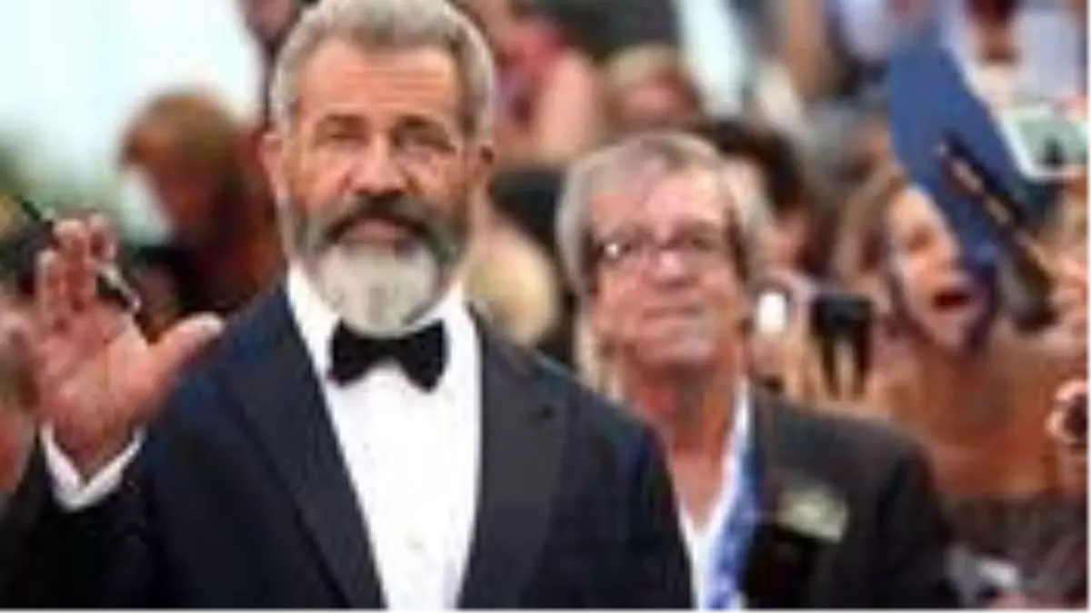 Ünlü oyuncu Mel Gibson'ın adından esinlenerek ürettiği ballara isim veren girişimci, başını belaya soktu