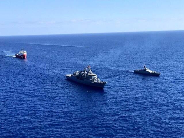 Milli Savunma Bakanlığı, Doğu Akdeniz'de görev yapan Kemal Reis fırkateyninin son fotoğraflarını paylaştı