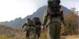 Emniyet Genel Müdürlüğü: Şırnak'ta 5 terörist, ikna yoluyla güvenlik güçlerine teslim oldu Emniyet Genel Müdürlüğü: Şırnak'ta 5 terörist, ikna yoluyla güvenlik güçlerine teslim oldu