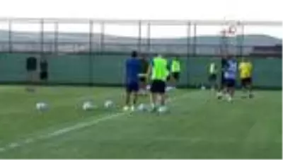 Ankaragücü kampın 3. gününde hazırlıklarını sürdürüyor Ankaragücü kampın 3. gününde hazırlıklarını sürdürüyor