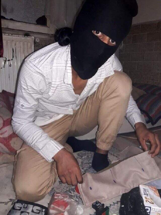 Bursa'da yakalanan DEAŞ'lının bomba yaparken fotoğrafı ortaya çıktı