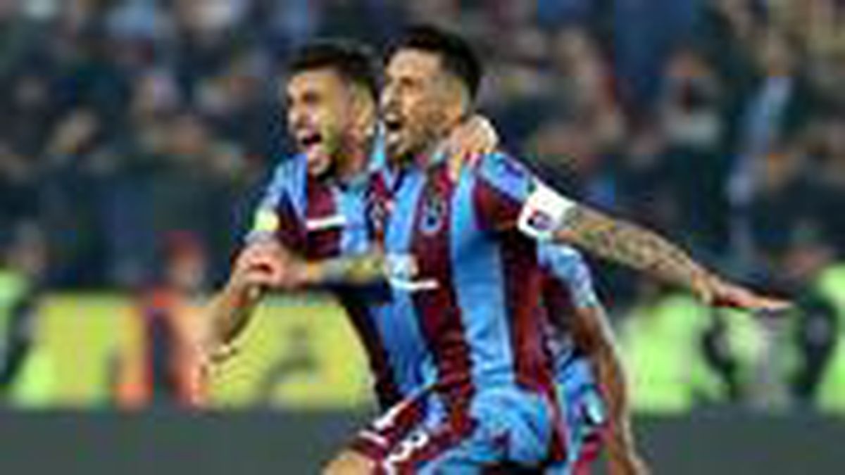 Fenerbahçe'nin gündemindeki Sosa, Trabzonspor'un teklifini reddetti