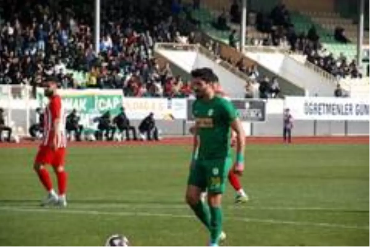 Son Dakika: Kayserili golcü imzayı attı