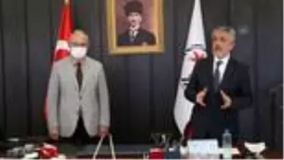 Son dakika haberi | OMÜ Rektörlüğüne atanan Prof. Dr. Yavuz Ünal görevine başladı
