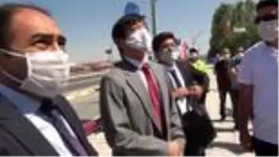 Ulaştırma ve Altyapı Bakanı Karaismailoğlu, Dr. Miyazaki Koru'nun isminin verildiği parkın... Ulaştırma ve Altyapı Bakanı Karaismailoğlu, Dr. Miyazaki Koru'nun isminin verildiği parkın...