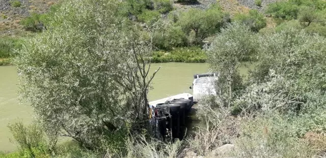 Son dakika! Erzurum'da Trafik Kazası: 1 ağır yaralı ...