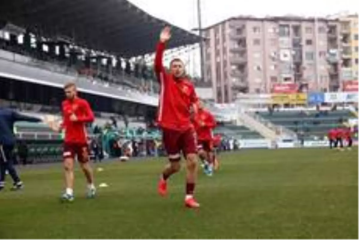 Kayserispor Kravets ile yolunu ayırdı