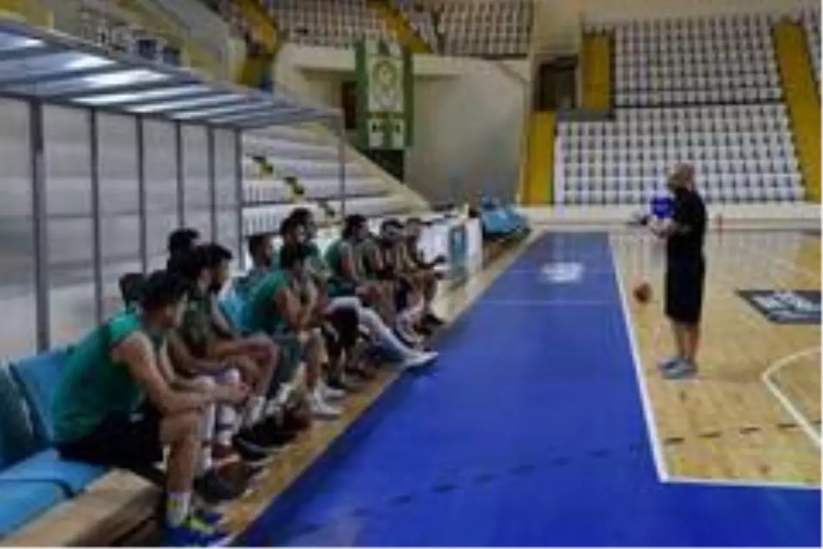 Manisa BBSK Basketbol Takımı sezonu açtı