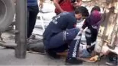 Son dakika! TEM'i kilitleyen kamyonet kazası: 1 yaralı Son dakika! TEM'i kilitleyen kamyonet kazası: 1 yaralı
