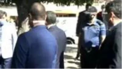 Ankara Valisi Vasip Şahin, korona virüs denetimlerine katıldı Ankara Valisi Vasip Şahin, korona virüs denetimlerine katıldı