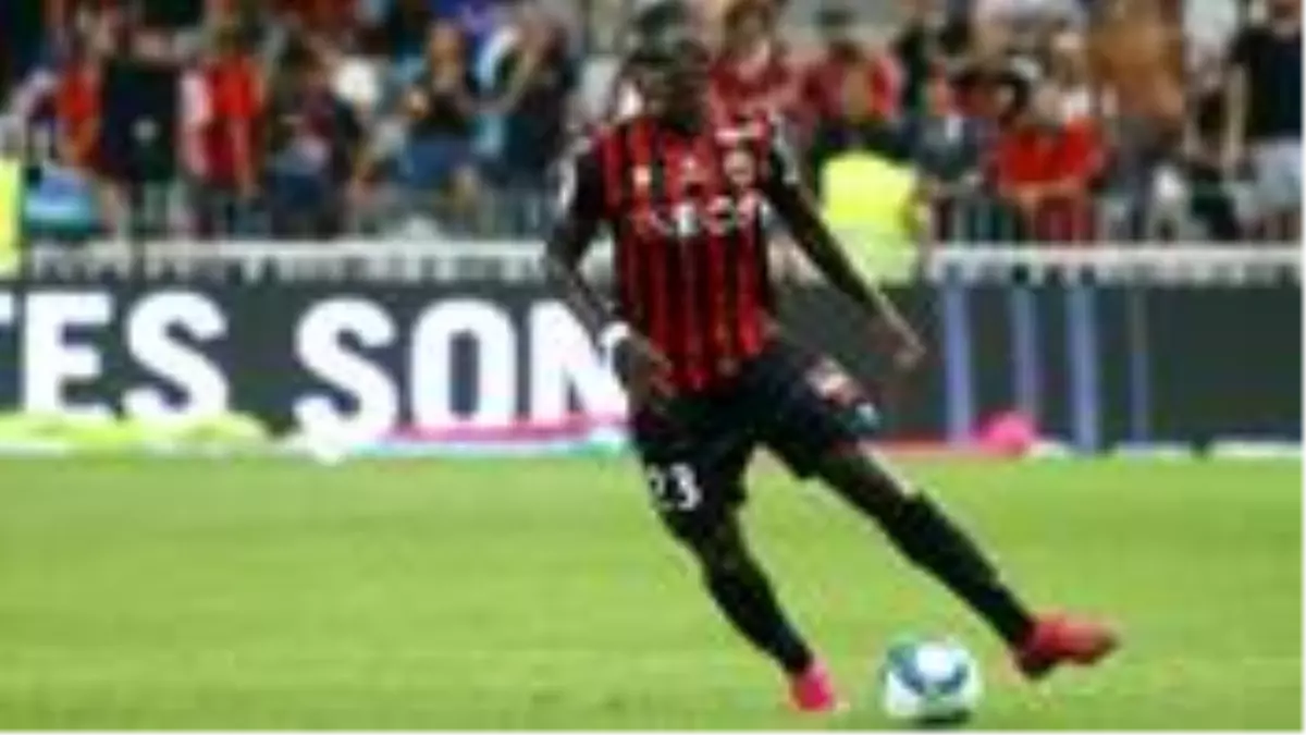 Fenerbahçe'nin istediği Malang Sarr için Barcelona devreye girdi