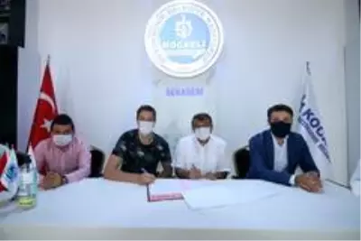 Kağıtspor voleybolda imzalar atıldı Kağıtspor voleybolda imzalar atıldı