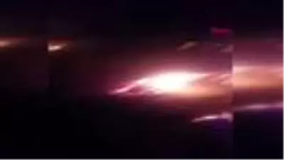 Vatandaşlar, meteor düşen alanda mıknatıslarla gök taşı aradı
