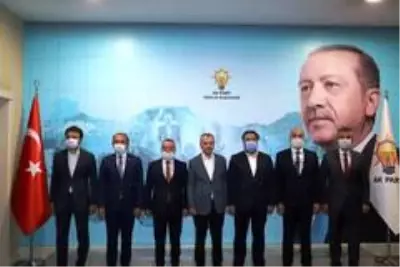 AK Parti Ayvalık'ta Gür, Gömeç'te Uslu dedi