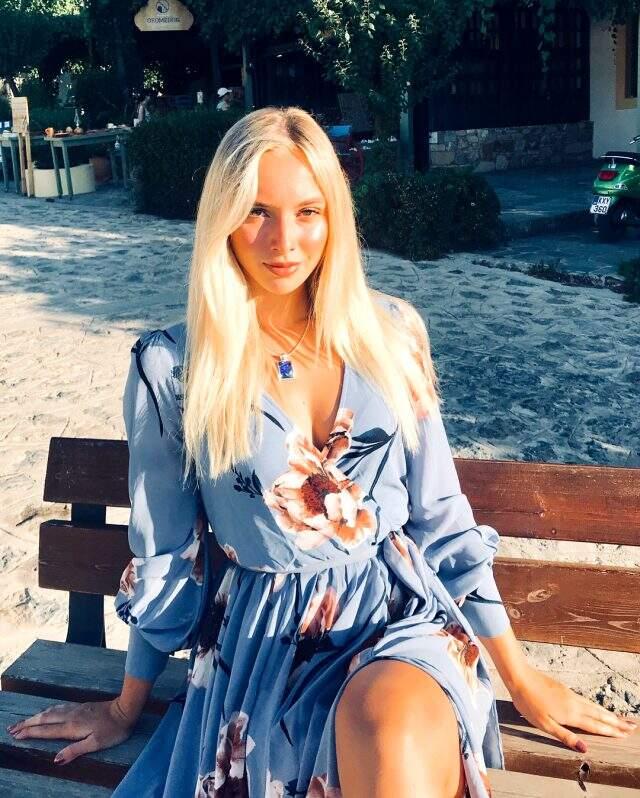 Ecenaz Üçer kimdir? Ecenaz Üçer kaç yaşında, nereli? Ecenaz Üçer mesleği ne? Ecenaz Üçer Instagram hesabı var mı?