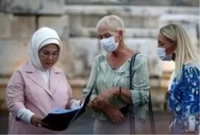 Son dakika! Emine Erdoğan, Patara Antik Kenti'ni ziyaret etti Son dakika! Emine Erdoğan, Patara Antik Kenti'ni ziyaret etti