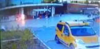 Yusuf Ziya Yılmaz: Son dakika haber... Otogarda kendisini ateşe veren genç, hastanede öldü Yusuf Ziya Yılmaz: Son dakika haber... Otogarda kendisini ateşe veren genç, hastanede öldü