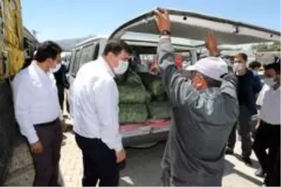 Son dakika haberi... 3 bin 500 kişinin yevmiyeyle çalıştığı ovada fasulye hasadı başladı Son dakika haberi... 3 bin 500 kişinin yevmiyeyle çalıştığı ovada fasulye hasadı başladı