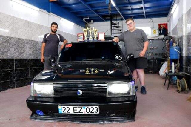 Edirneli genç, hurdacıdan 700 liraya aldığı otomobili modifiye edip 45 bin liraya Almanya'ya sattı