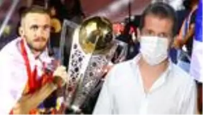 Fenerbahçe'den Edin Visca bombası! Emre Belözoğlu... Fenerbahçe'den Edin Visca bombası! Emre Belözoğlu...