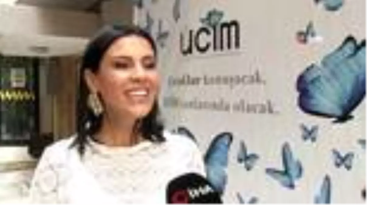 Son dakika haberi | Saadet Öğretmen ve Ezgi Mola'yı ağlatan açılış