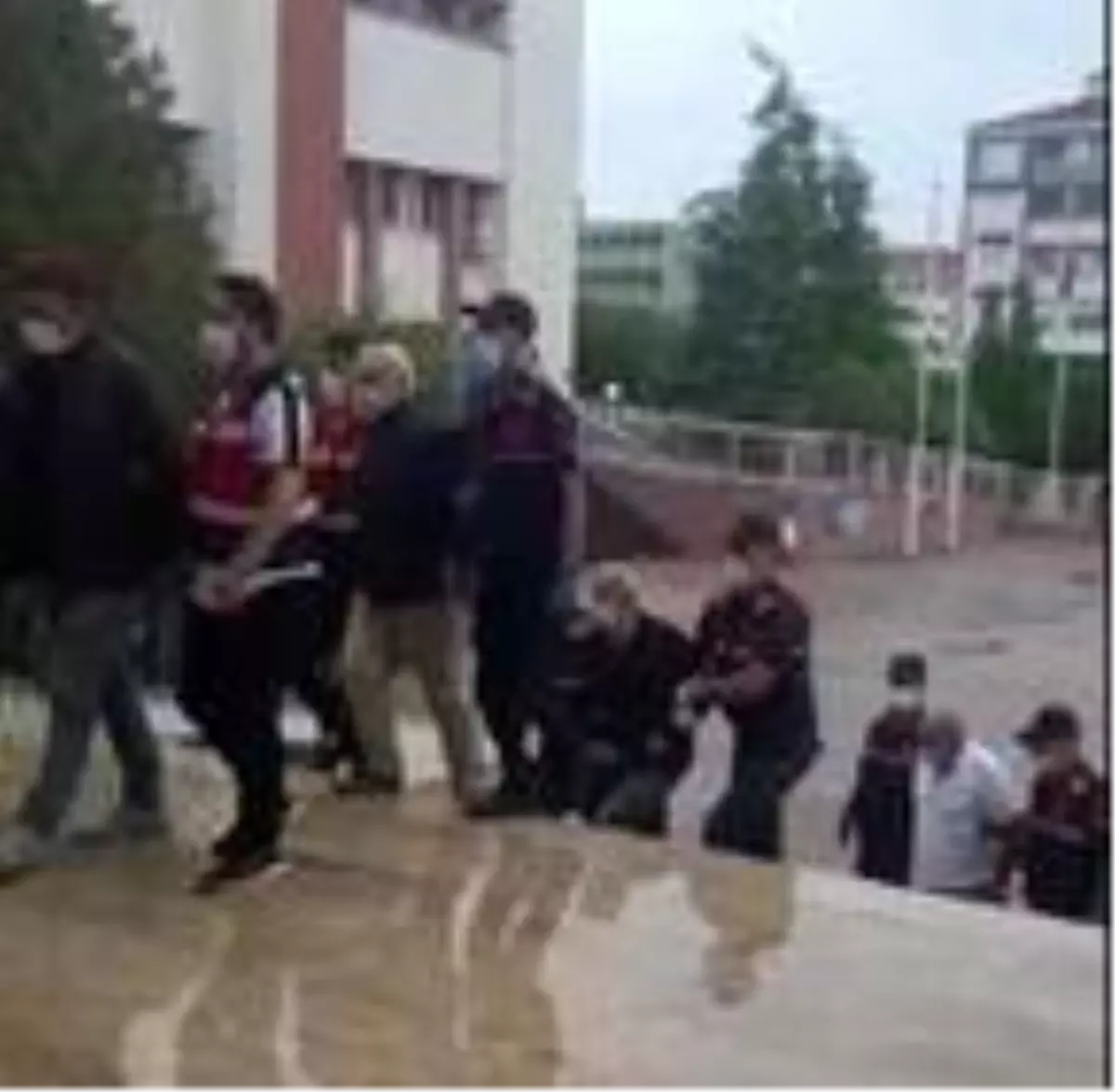 Son dakika haberleri: Tekirdağ'da, ihale yolsuzluğu operasyonunda 4 tutuklama