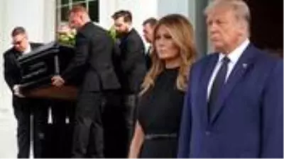 Beyaz Saray'da Kennedy'den sonra bir ilk! 57 yıl sonra Trump'ın kardeşi için cenaze töreni düzenlendi Beyaz Saray'da Kennedy'den sonra bir ilk! 57 yıl sonra Trump'ın kardeşi için cenaze töreni düzenlendi