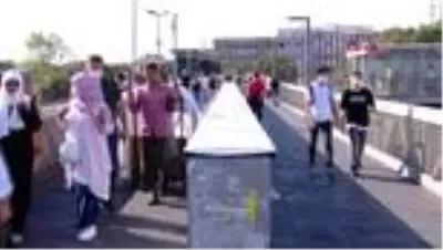 İSTANBUL'DA TOPLU ULAŞIM KULLANANLARDA CİDDİ ARTIŞ-1 İSTANBUL'DA TOPLU ULAŞIM KULLANANLARDA CİDDİ ARTIŞ-1