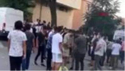 Son dakika haber... KARTAL'DA KÖPEĞE ÇARPMAMAK İÇİN MANEVRA YAPAN MOTOSİKLET KAZA YAPTI: 1 ÖLÜ, 1 YARALI Son dakika haber... KARTAL'DA KÖPEĞE ÇARPMAMAK İÇİN MANEVRA YAPAN MOTOSİKLET KAZA YAPTI: 1 ÖLÜ, 1 YARALI