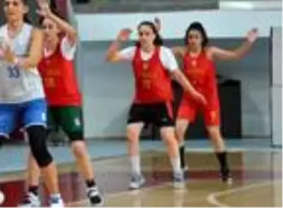 Kayseri Basketbol'da altyapıdan 5 sporcu A takım kadrosuna dahil edildi Kayseri Basketbol'da altyapıdan 5 sporcu A takım kadrosuna dahil edildi