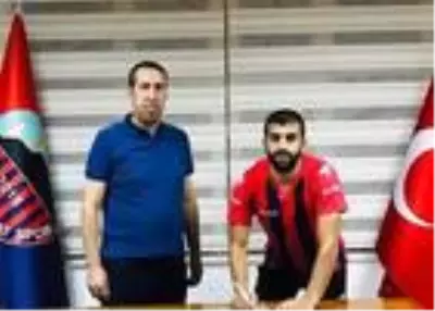 Son dakika haberi: Mardin Fosfat Spor'dan üç imza birden Son dakika haberi: Mardin Fosfat Spor'dan üç imza birden