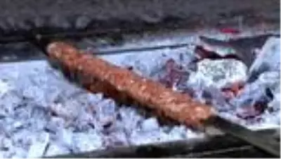 Adanalı ustadan kebaba yeni yorum Suşi Kebabı