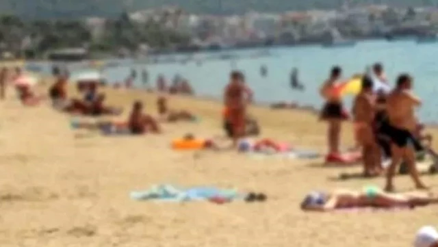 Antalya'da sahilde yürüyüş yapan kadına cinsel saldırı! 3 metrelik çukura sürükledi