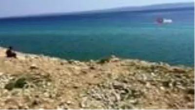 Çöp kutuları değil, çukurlar tercih edilince İtalyan Koyu çöplüğe döndü