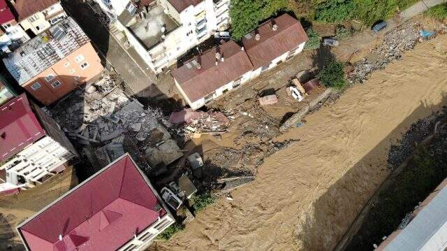 Doğu Karadeniz için korkutan uyarı! Yağışlar, bu akşama kadar devam edecek