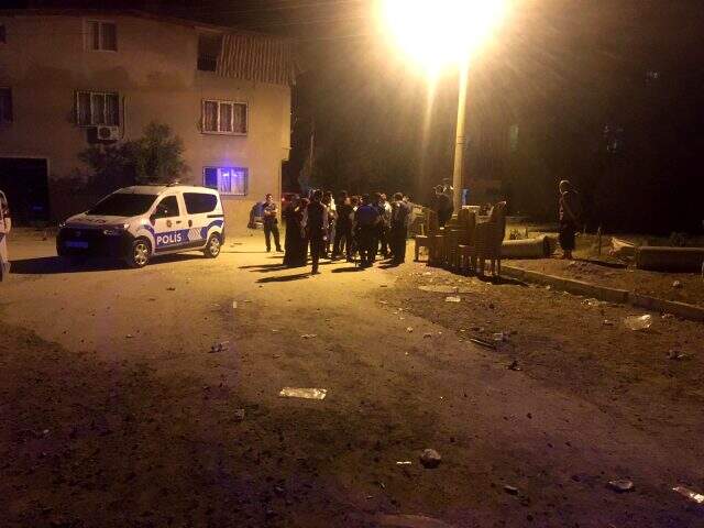 Düğünde kavga çıktı, gelin ve 2 kişi hastanelik oldu
