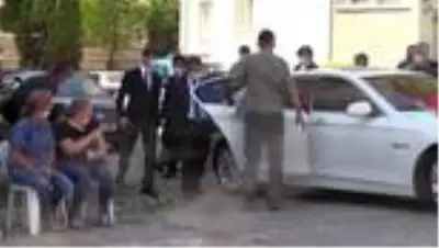 Son Dakika: Giresun'daki selde şehit düşen Uzman Çavuş Onur Kıran'ın şehadet haberi ailesine verildi Son Dakika: Giresun'daki selde şehit düşen Uzman Çavuş Onur Kıran'ın şehadet haberi ailesine verildi