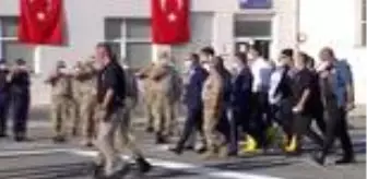 Eceabat: Son dakika haber | Selde şehit düşen Uzman Çavuş Onur Kıran için tören düzenlendi Eceabat: Son dakika haber | Selde şehit düşen Uzman Çavuş Onur Kıran için tören düzenlendi