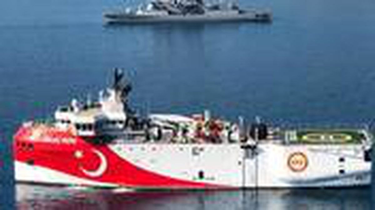 Son Dakika: Doğu Akdeniz'de araştırmalarına devam eden Oruç Reis'in Navtex süresi uzatıldı