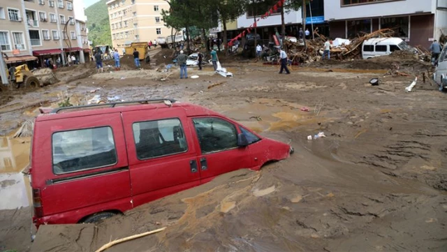 Son Dakika: Giresun'da meydana gelen sel felaketinde ölü sayısı 5'e yükseldi