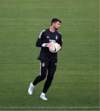 Beşiktaş, PAOK hazırlıklarını tamamladı Beşiktaş, PAOK hazırlıklarını tamamladı